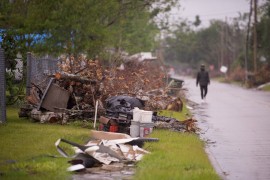 Uragan ostavio stotine hiljada domova bez struje u Americi
