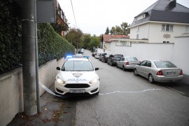 Ranjen policajac ispred zgrade Vlade Hrvatske, napadač se ubio