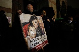 Svijeće za Olivera Ivanovića u Kosovskoj Mitrovici