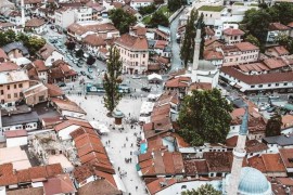 U Sarajevu se smanjuje i dozvoljeni broj osoba u zatvorenom