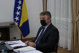 Komšić: Nema odluke o Kosovu, ako ima neka je Dodik pokaže