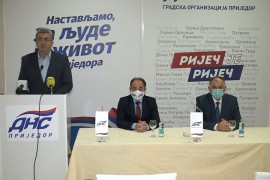 Ivić: Razlaz sa SNSD-om  planiran, a ne ishitren potez