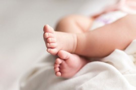 Žena priznala da je bacila bebu u kantu za smeće