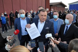 Dodik: Legalizacija objekata u prijedorskim izbjegličkim naseljima ...