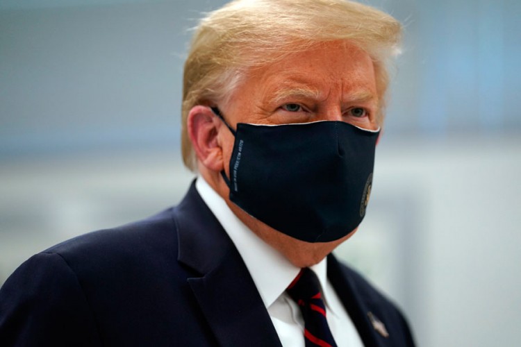 Stručnjak procijenio kolike su šanse da Tramp preživi koronu
