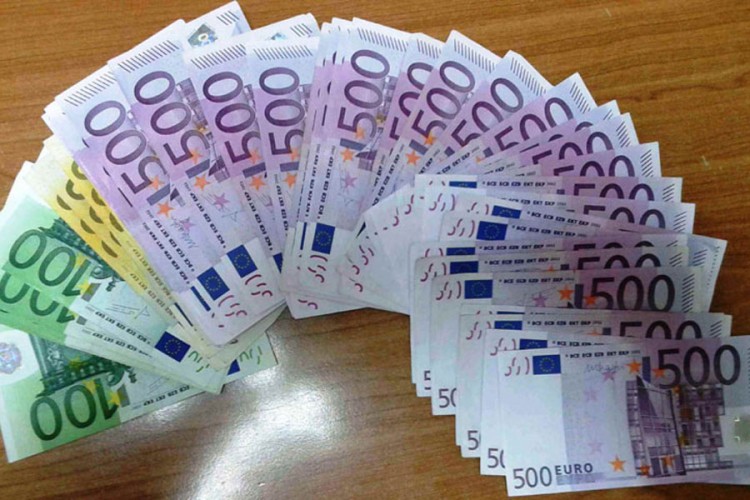 U Crnoj Gori niži rast zarada nego u Srbiji i BiH