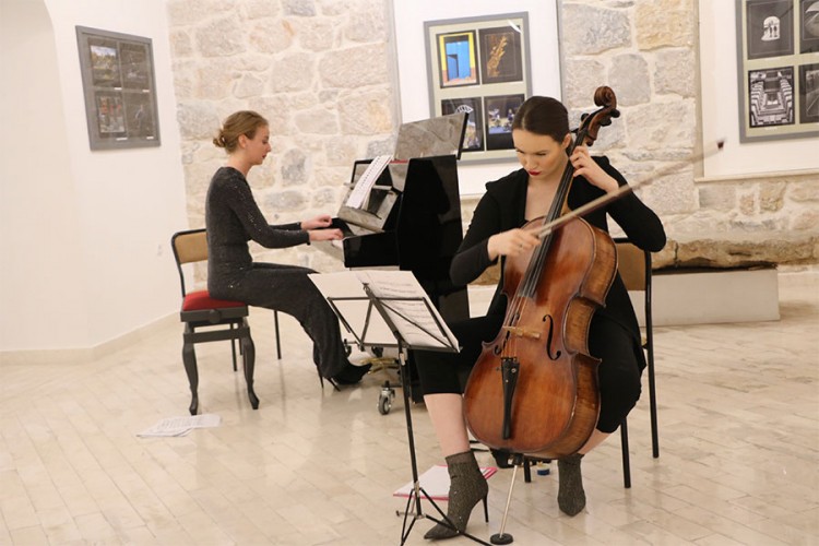 Duo klavir i violončelo u Muzeju Hercegovine