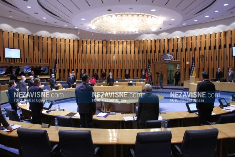 Odbijen prijedlog za smjenu Tegeltije, bez podrške izvještaju Savjeta ministara