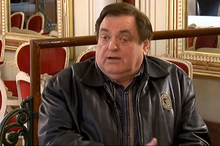 Kićo Slabinac ponovo na respiratoru