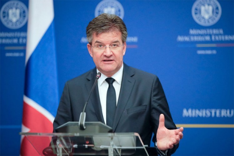 Lajčak: Vučić postavlja legitimno pitanje