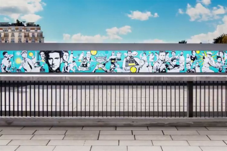 Osvanuo Đokovićev mural na zidinama Rolan Garosa