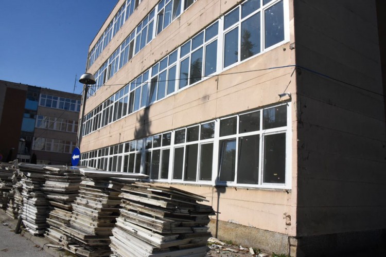 Kovid bolnica sa 350 kreveta na lokaciji Hirurgije