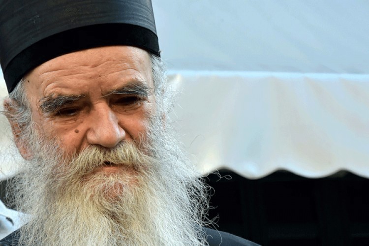 Stabilno zdravstveno stanje mitropolita Amfilohija