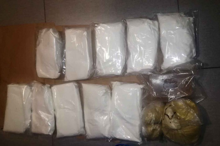 Uhapšeni dileri u Beogradu, zaplijenjeni heroin i kokain