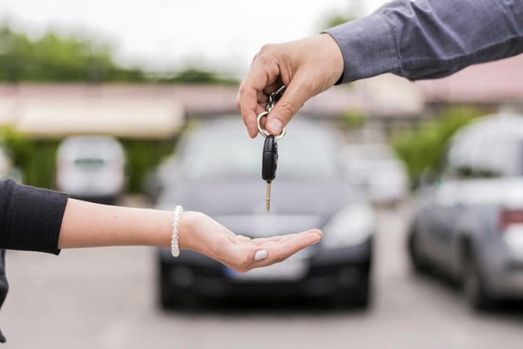 Tržište automobila u BiH se još ne oporavlja: Uvoz limuzina u rikvercu