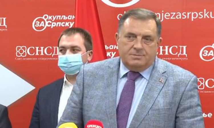 Dodik nakon sastanka: Već sutra razrješenje kadrova DNS-a koji prave probleme