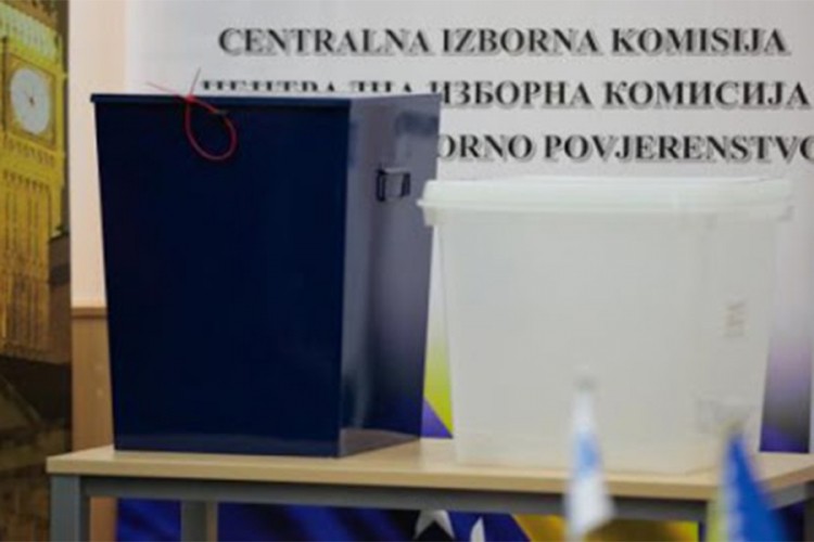 U Živinicama nestale 22 glasačke kutije