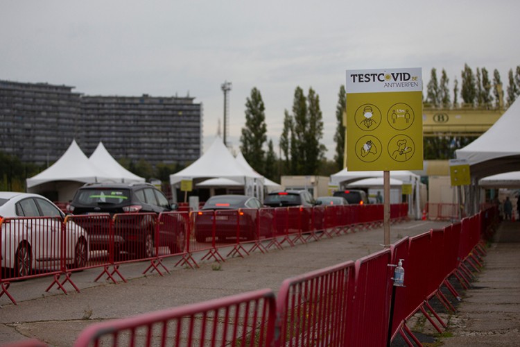 U Belgiji se zatvaraju sportski i kulturni objekti, slijedi duži policijski čas
