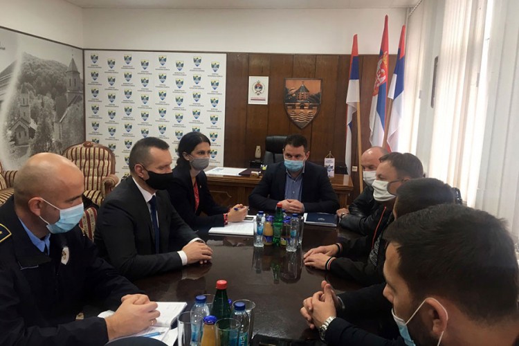 Lukač: U Kozarskoj Dubici neophodno prisustvo policije da se održi bezbjednost