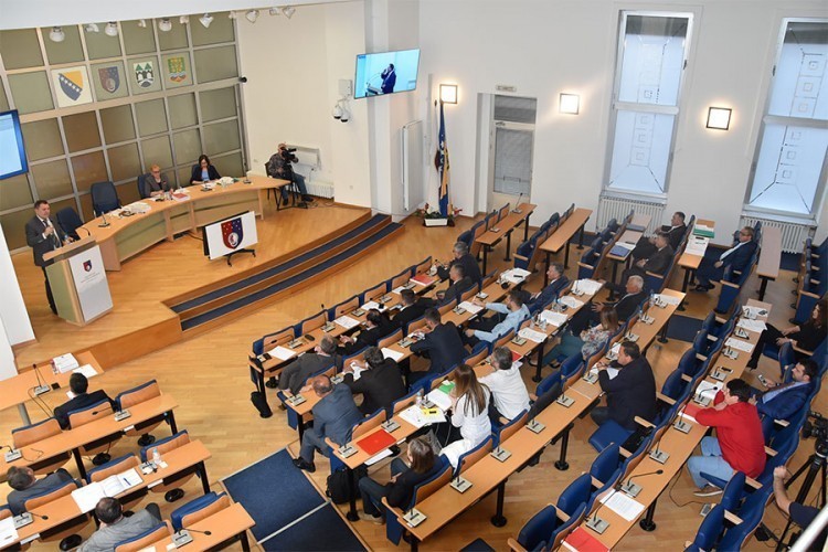 Sjednica Skupštine Kantona Sarajevo prekinuta zbog nedostatka kvoruma