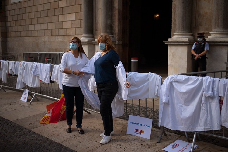 Španski parlament produžio vanredno stanje za šest mjeseci