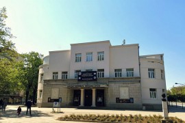 Narodno pozorište RS obustavlja planirane aktivnosti