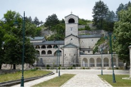 Mitropolija nema informaciju da je vladika Joanikije zaražen