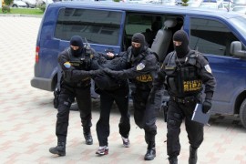 U Cazinu uhapšene tri osobe, oduzet kokain, spid i ekstazi