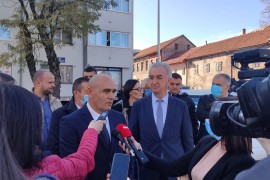 Cvijetić: Iniciraću oduzimanje povelja dezerterima u Nevesinju