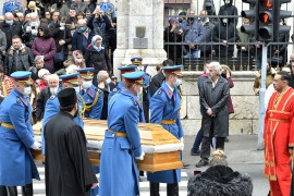 Povorka sa tijelom patrijarha krenula ka Hramu Svetog Save