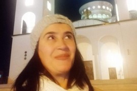 Učiteljica koja je pozivala đake na moleban dobila otkaz