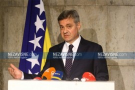 Zvizdić: Ostajem u SDA pod uslovom da odu pojedinci