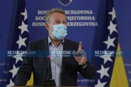 Izetbegović o Zvizdićevom uslovu: Nisam čovjek kojem se daju ...