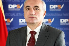 Srbija uzvratila istom mjerom, Tarzan Milošević persona non grata