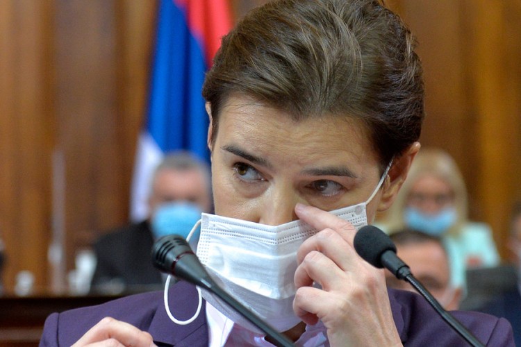 Brnabić: Nažalost, danas će biti više od 2.000 novozaraženih