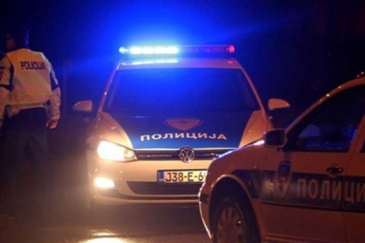 Teška nesreća kod Bijeljine: Jedna osoba poginula, više povrijeđeno
