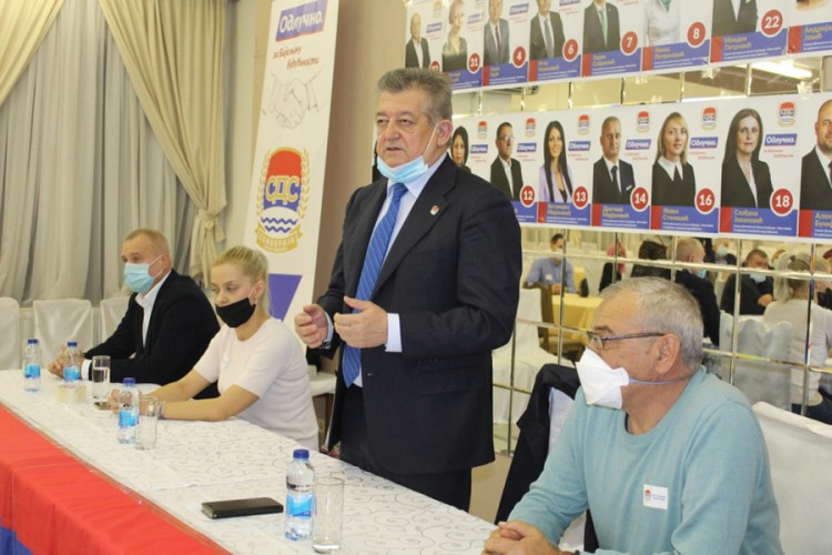 SDS Semberija: Grad i Vlada da pomognu Banji Dvorovi
