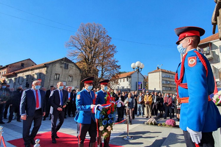 Milunović: Vlada će u skladu sa mogućnostima nastaviti da pomaže borce
