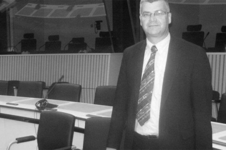 Od posljedica korone preminuo pomoćnik načelnika opštine Pale u FBiH