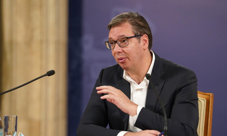 Vučić: Ako su granate iz Bugojna tako strahovite spremni smo da ih kupimo