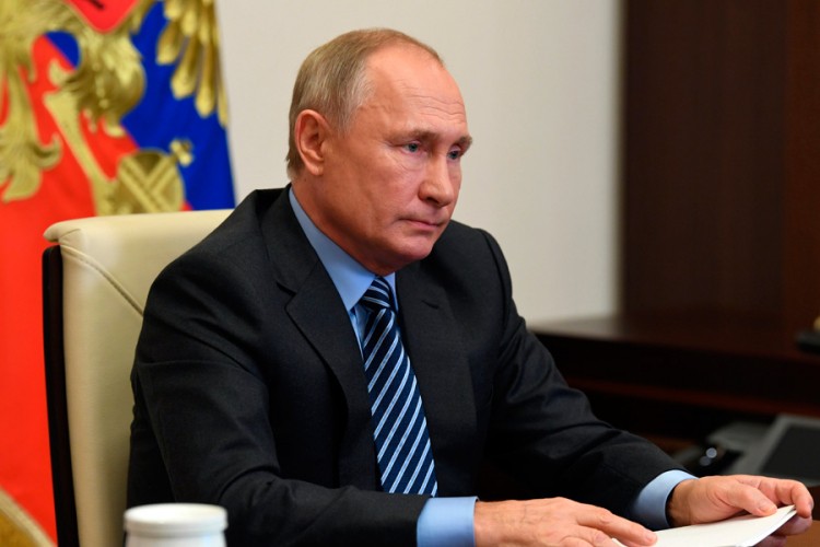 Putin posthumno odlikovao posadu helikoptera Mi-24