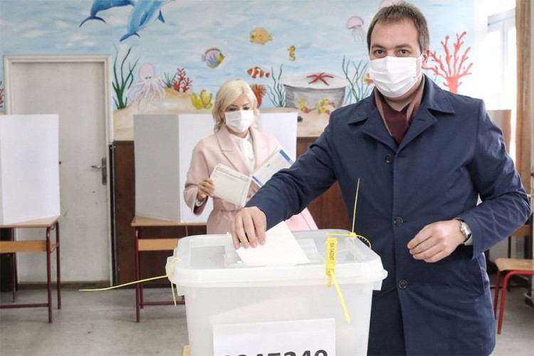 Selak glasao i pozvao građane da izađu na izbore