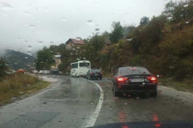 Klizavi kolovozi, poledica u planinskim predjelima