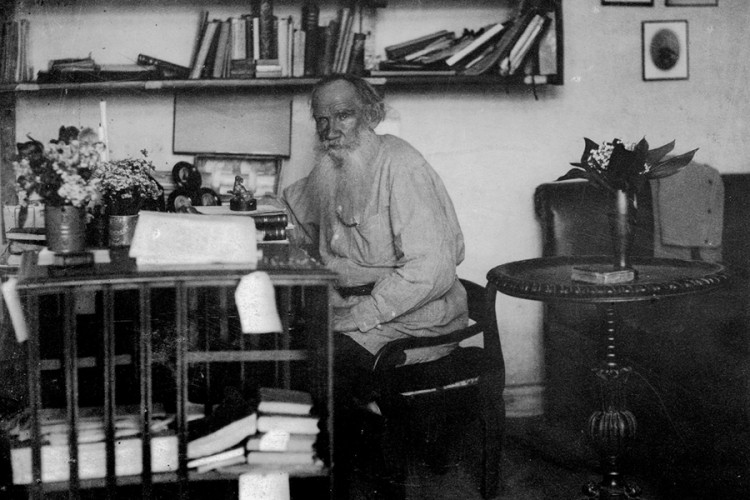 Lav Nikolajevič Tolstoj, car pisane riječi