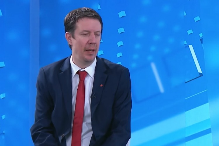 "Stroge mjere ili slom zdravstvenog sistema"