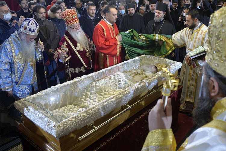 Liturgija u Sabornoj crkvi, vjernici odali poštu patrijarhu Irineju