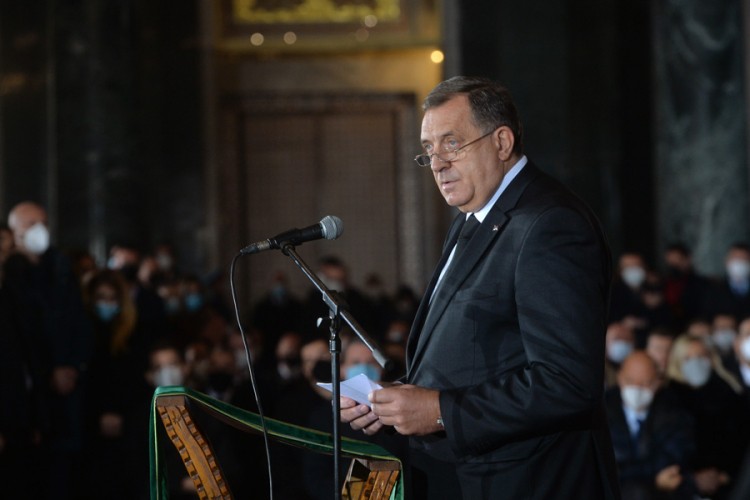 Dodik: Patrijarh je brisao sve granice među nama