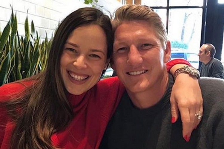 Ana Ivanović i Bastijan Švajnštajger u Austriji prave kuću iz snova