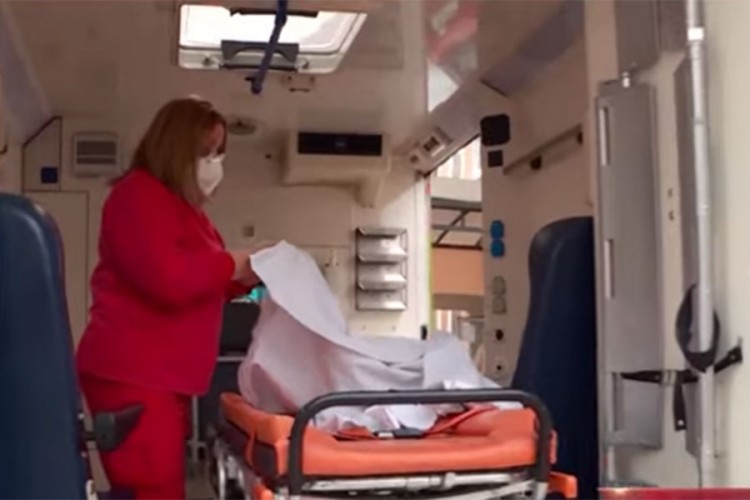 Djevojčica rođena u vozilu Hitne pomoći u Tesliću