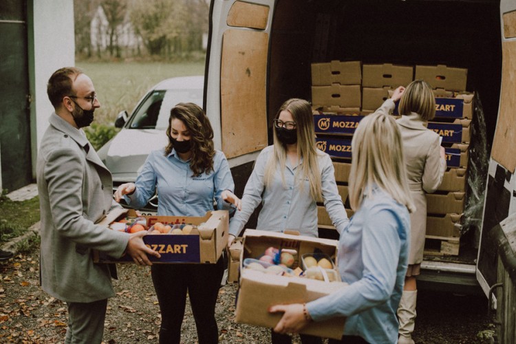 Humanitarni karavan kompanije Mozzart posjetio Sanski Most